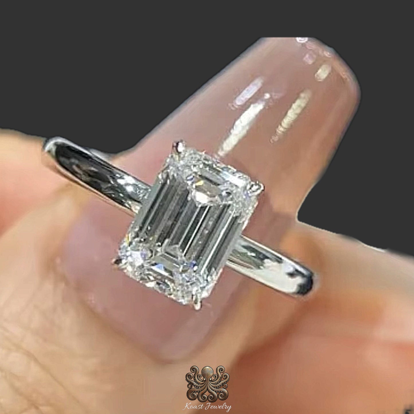 Signature Emerald-Cut Diamond Solitaire Ring