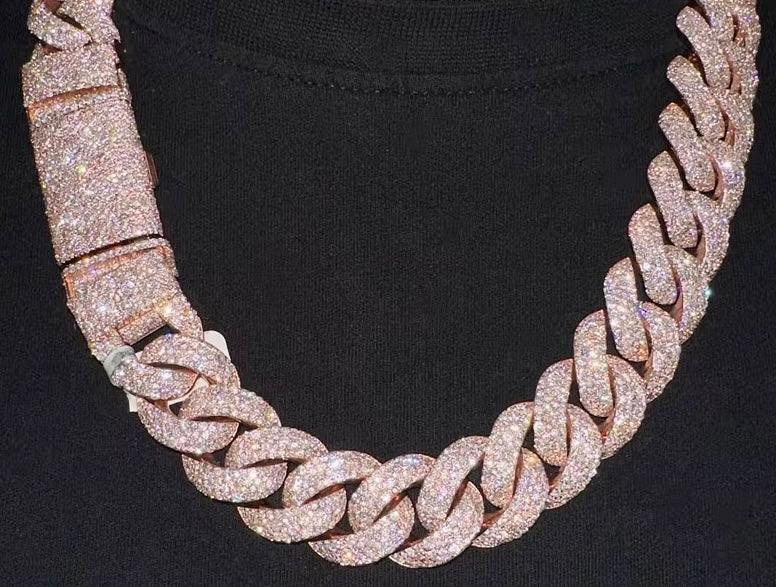 Rotating Clasp Diamond Cuban Link