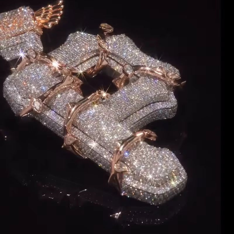 Extravagant Diamond 'P' Initial Pendant