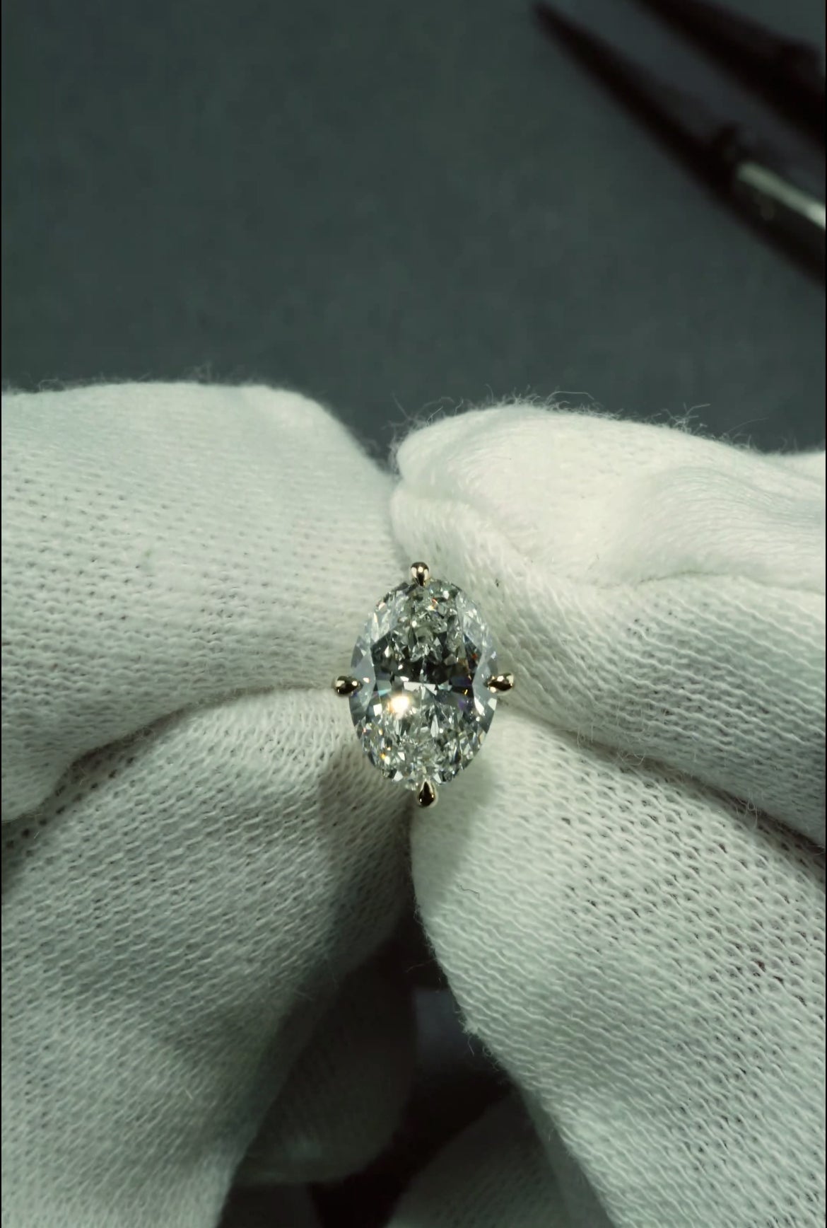 Premium Luxe Oval Diamond Studs